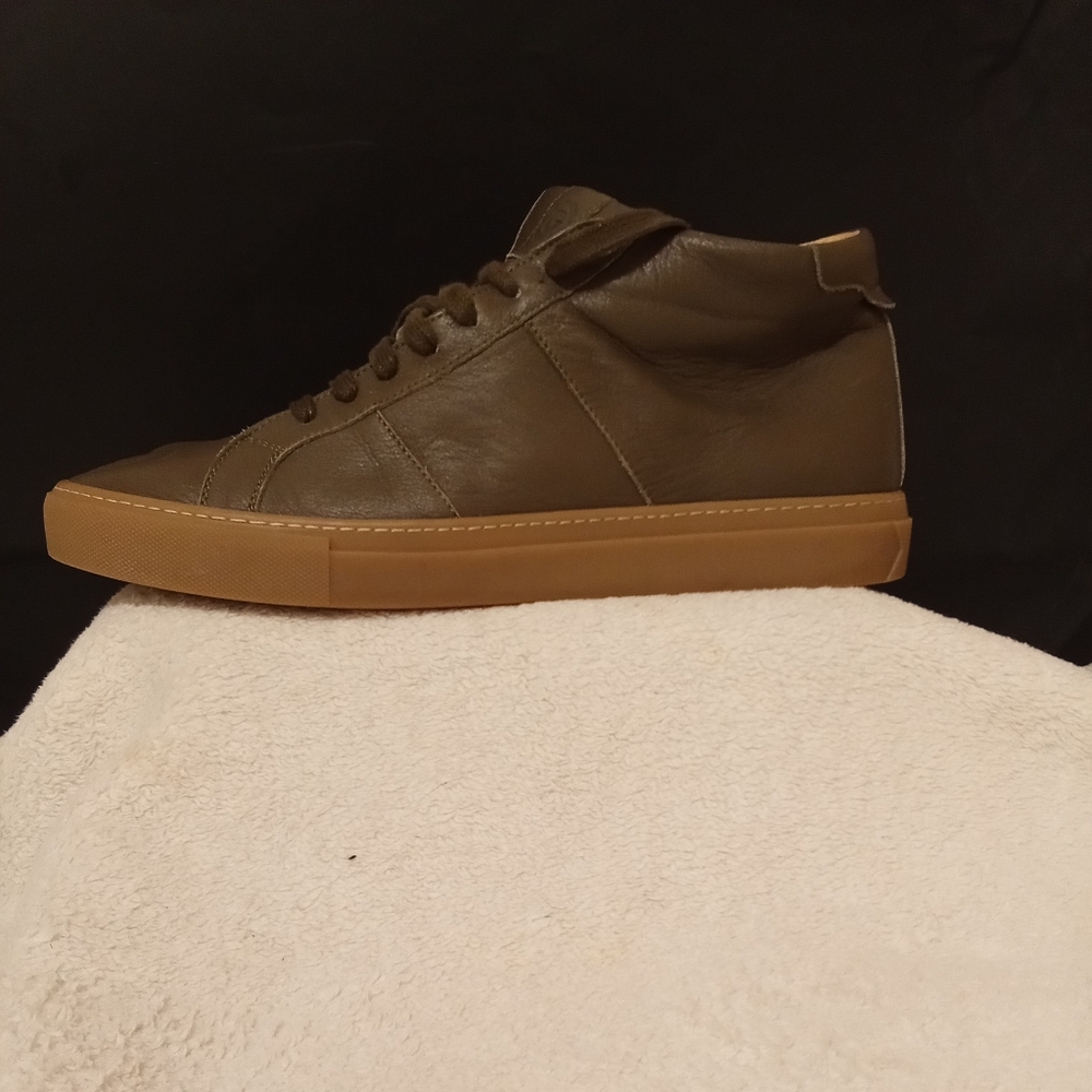 Greats Men's Royale High green leather high-top sneaker with a gum Sole Size 13